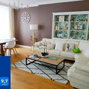 157m2-refait-a-neuf-4-salles-de-bain-2-parkings-4.hotels-rhonealpes.com/
